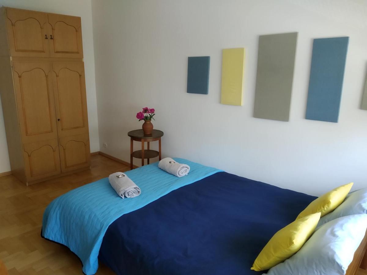 Roomsy Kolobrzeska Gdansk Bagian luar foto